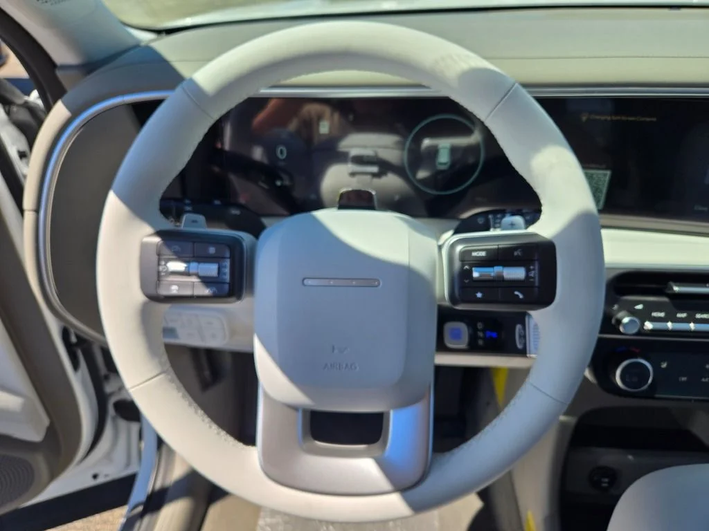 New 2026 White Pearl Hyundai SEL image 29
