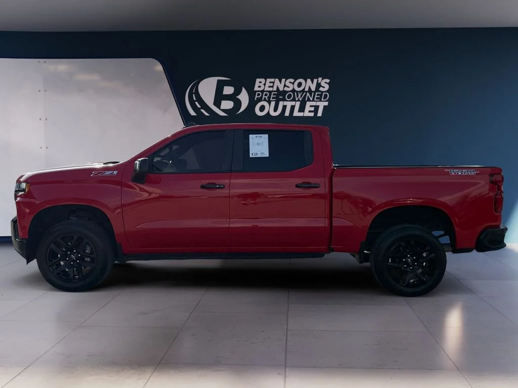 Used 2022 Red Chevrolet LT Trail Boss image 2