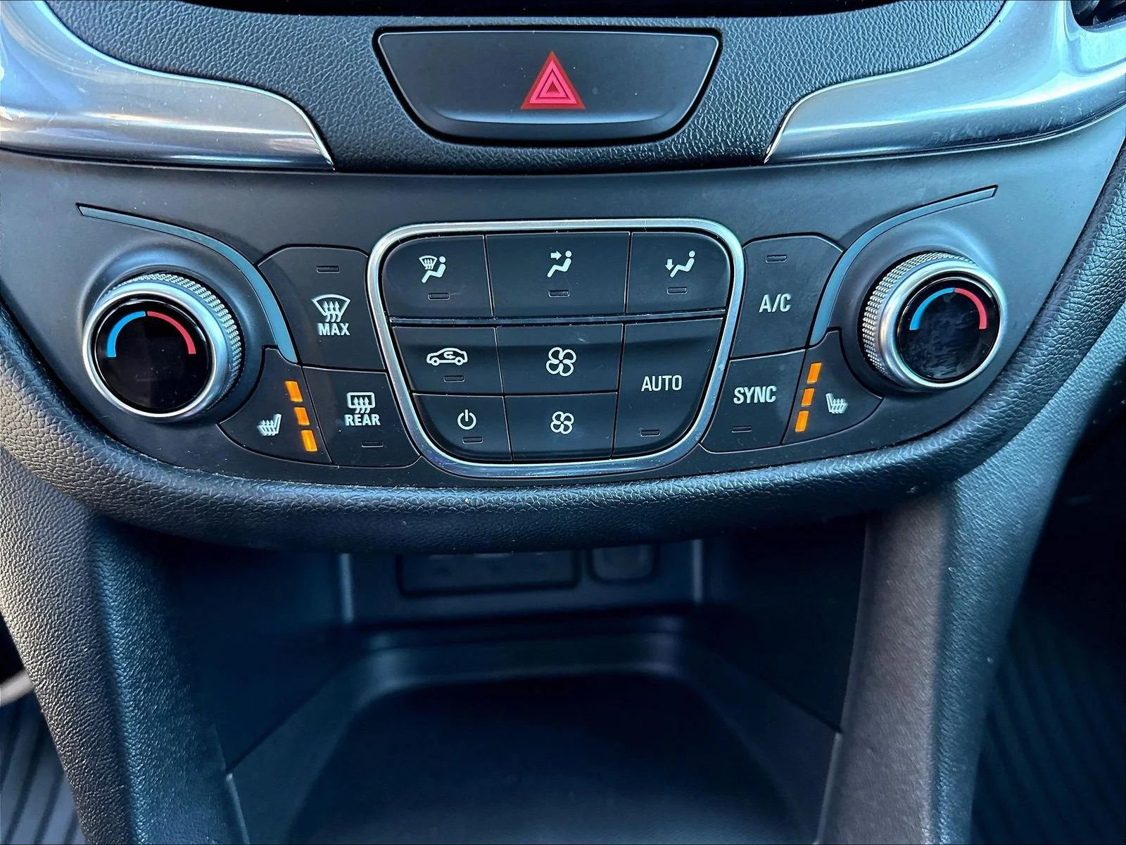 Used 2019 Blue Metallic Chevrolet LT image 18