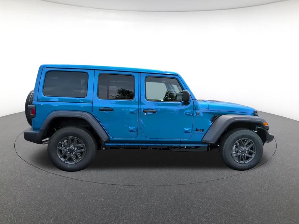 New 2026 Hydro Blue Pearl-Coat Exterior Paint Jeep Sport S image 4