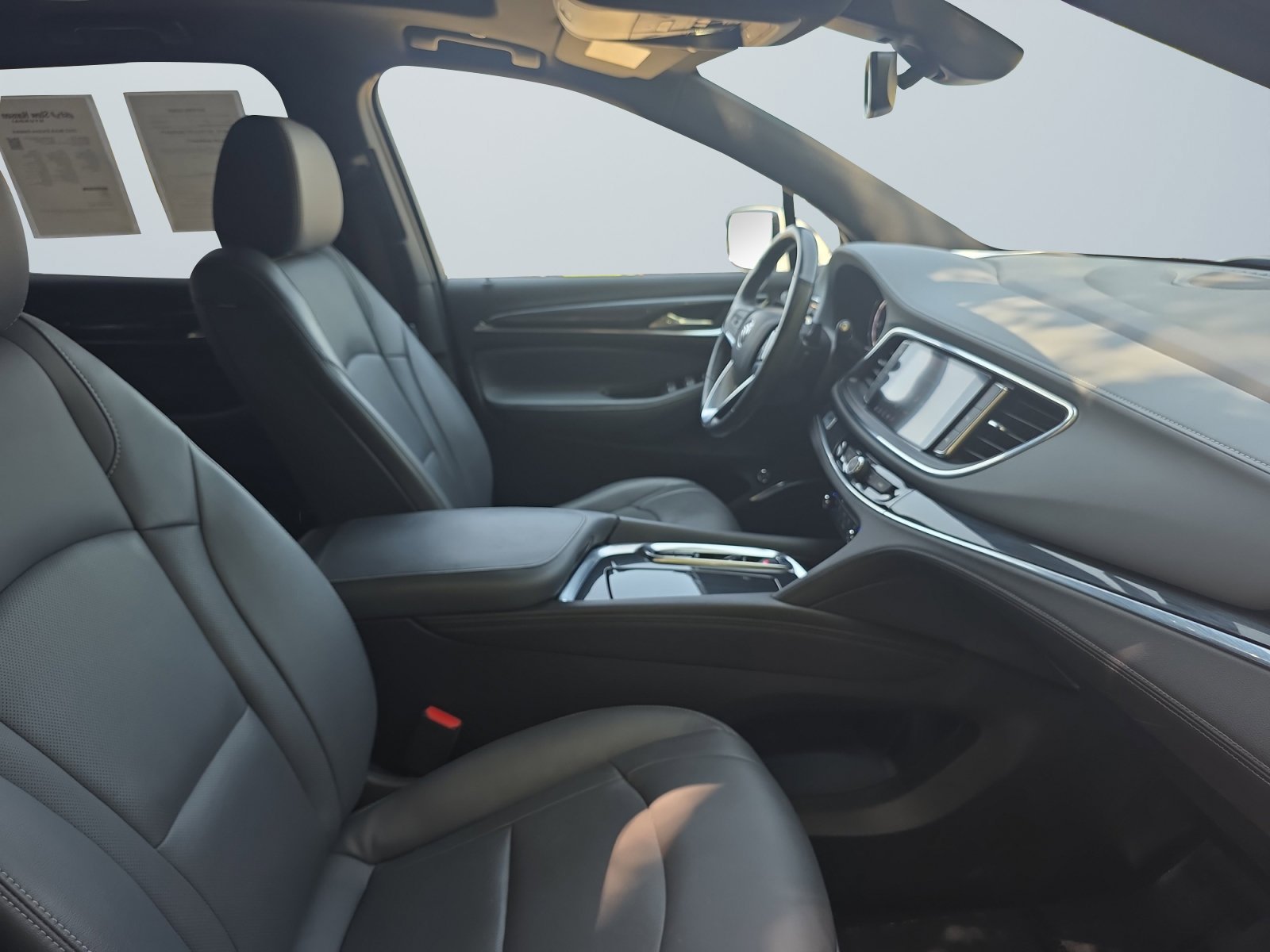 2022 Buick Enclave Essence - Photo 16