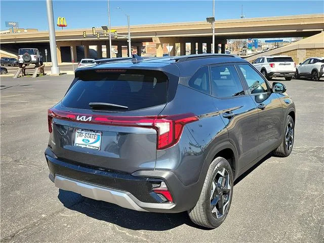 Used 2025 Gravity Gray KIA S (IVT) Front-Wheel Drive image 4