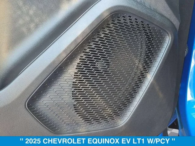 2025 Chevrolet Equinox EV 1LT - Photo 12