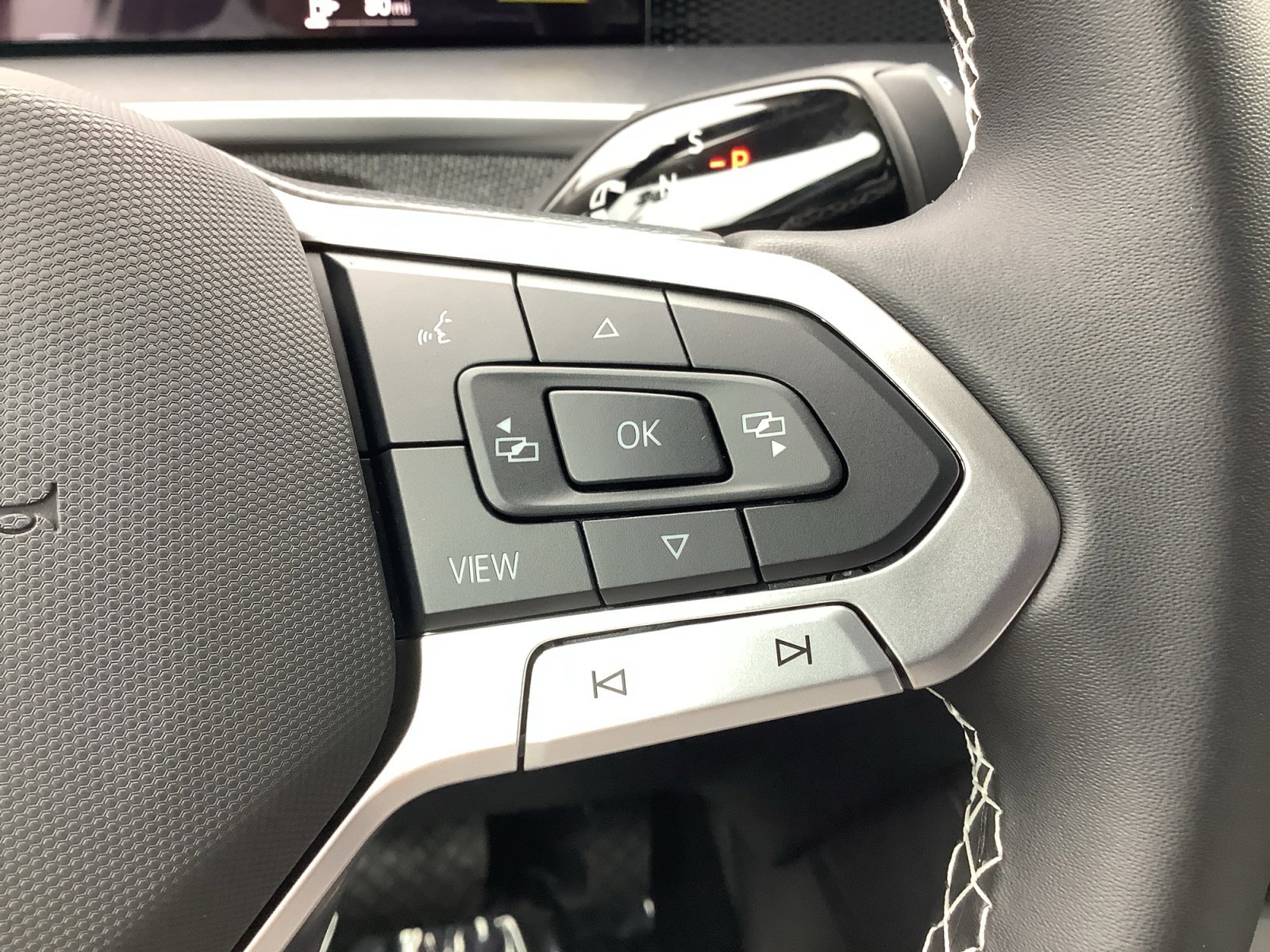 New 2026 Pure White Volkswagen S image 25