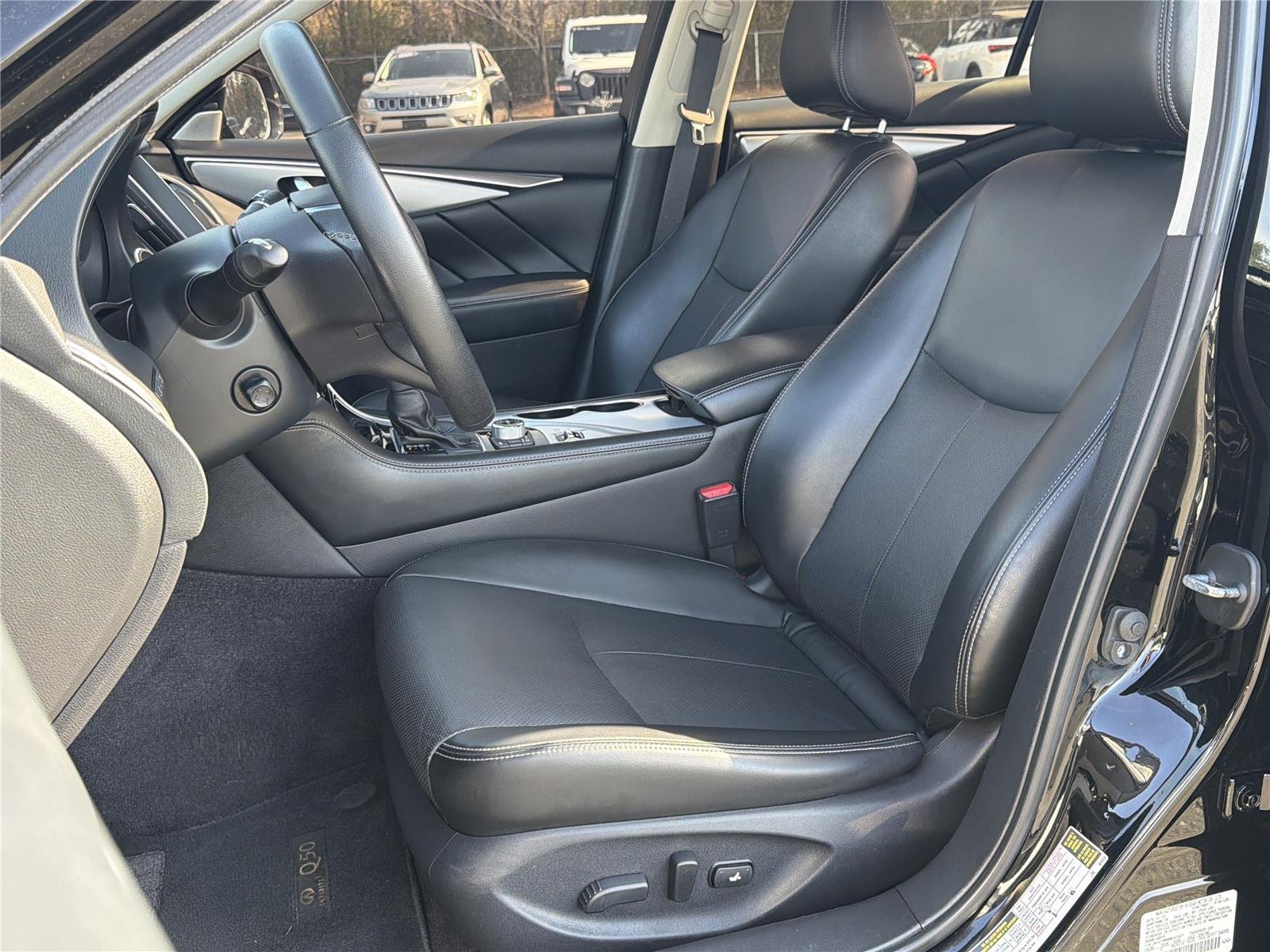 2022 INFINITI Q50 LUXE - Photo 19