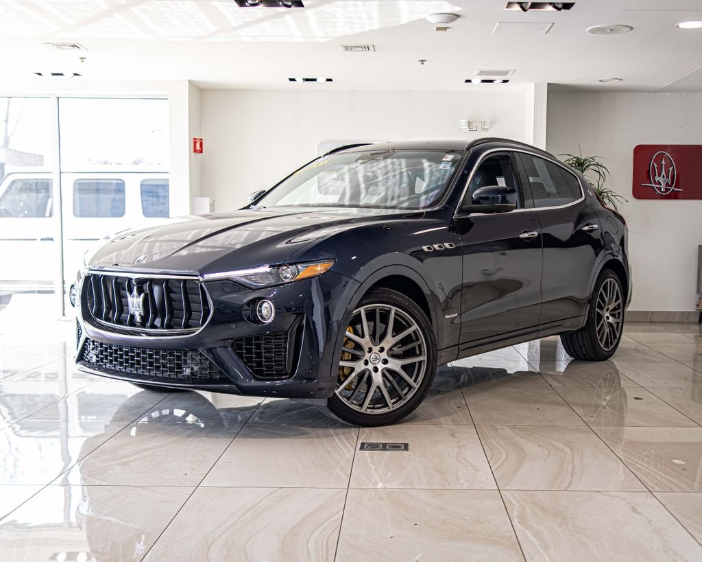 Used 2019 White Maserati S GranSport image 1