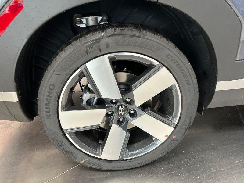 New 2027 Gray Hyundai Limited AWD image 10