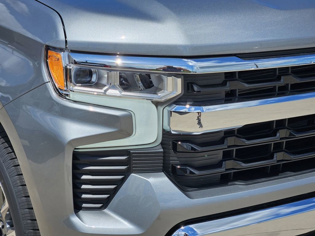 2026 Chevrolet Silverado 1500 LT - Photo 8