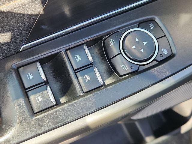 Used 2025 Gray Ford LARIAT image 23