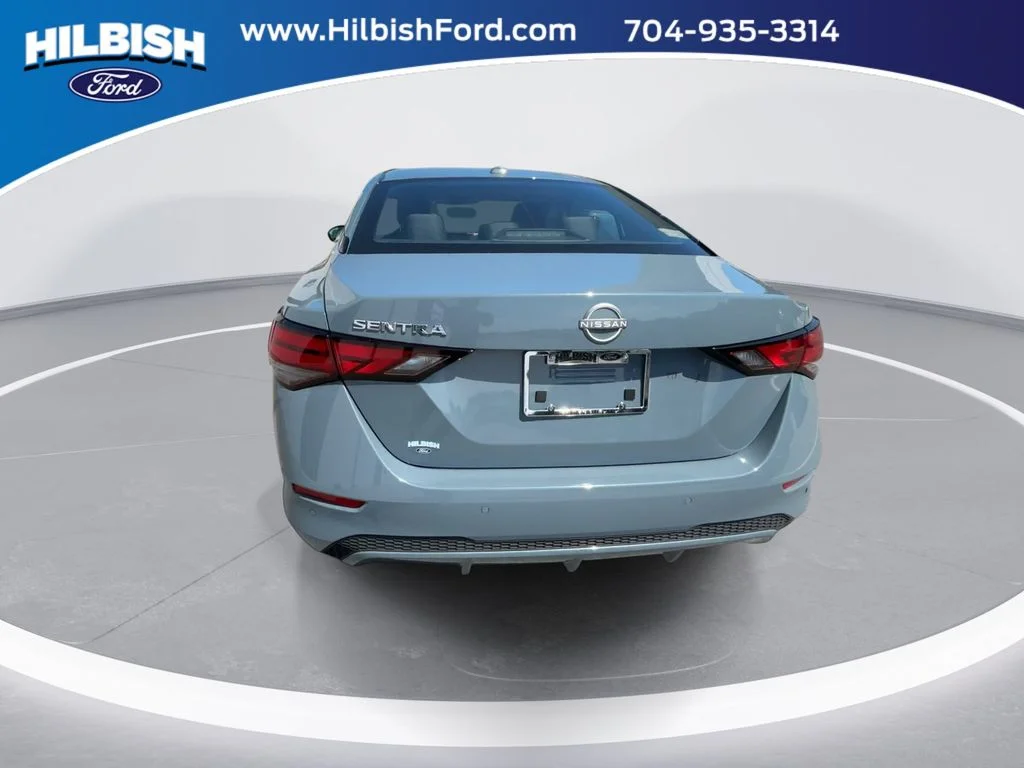 Used 2025 Gray Nissan SV image 7