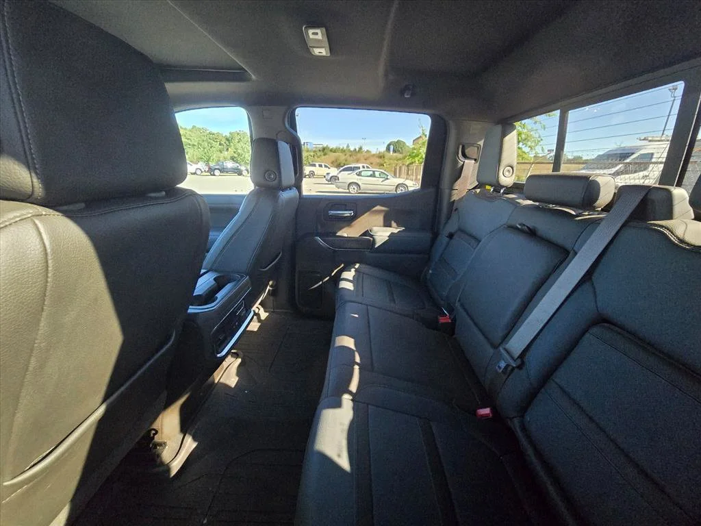 Used 2021 WHITE FROST TRICOAT GMC Denali image 10
