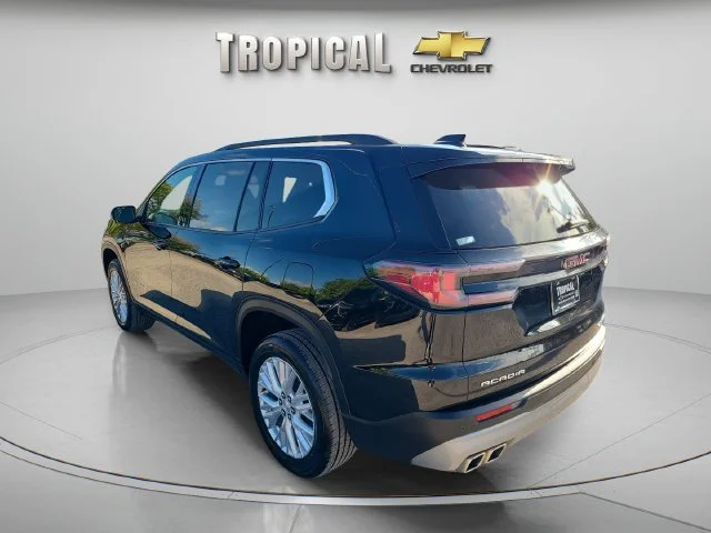 Used 2026 Ebony Twilight Metallic GMC Elevation image 3