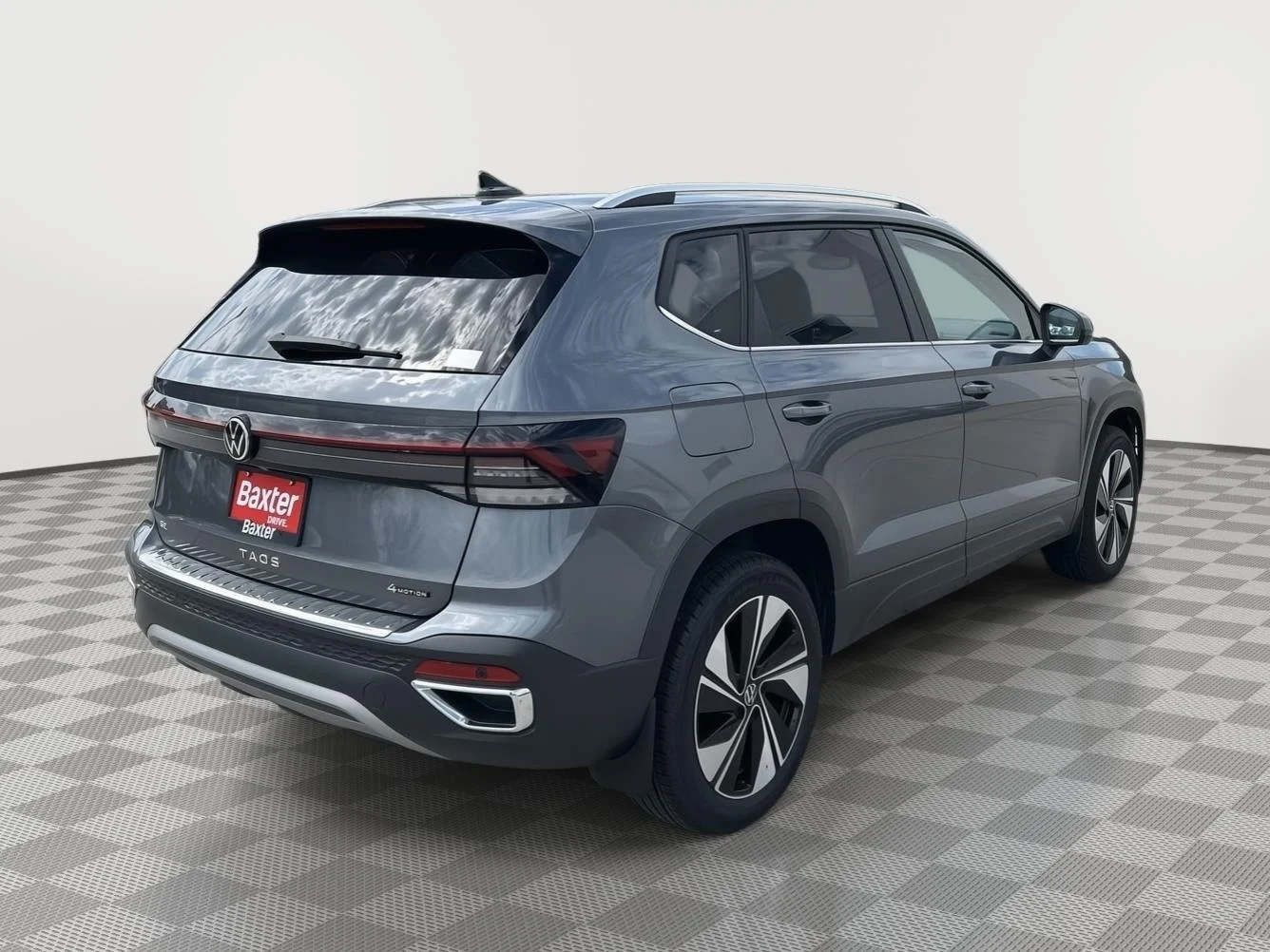 Certified Used 2025 GRAY Volkswagen SE image 21