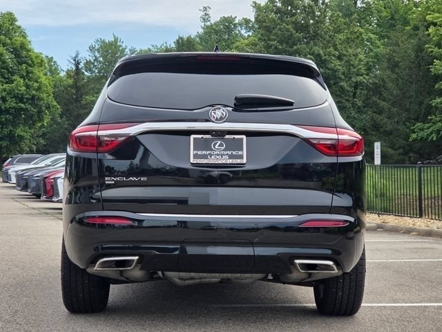 Used 2020 Ebony Twilight Metallic Buick Avenir image 25