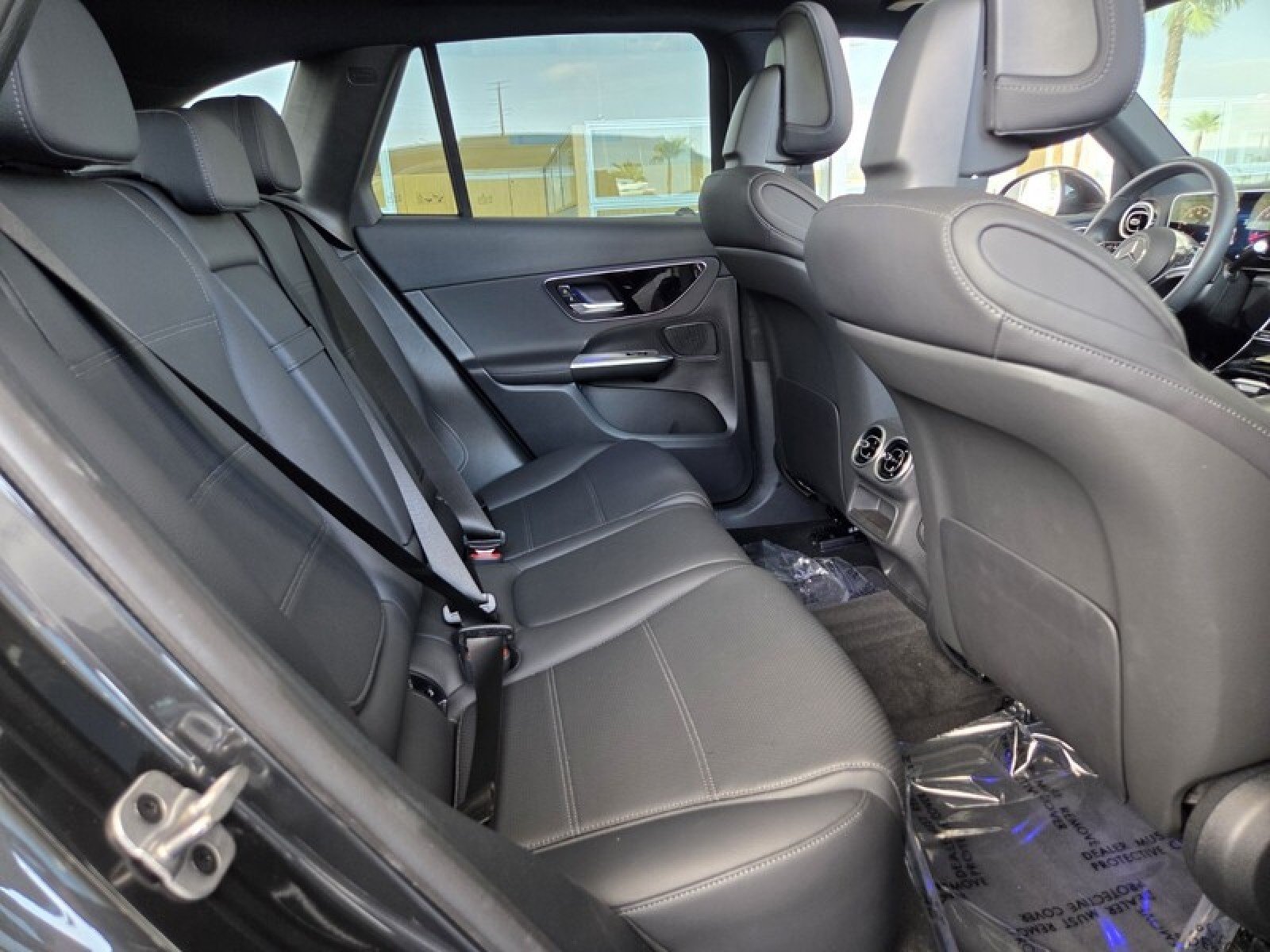 Certified Used 2026 Graphite Grey Metallic Mercedes-Benz GLC 300 image 18