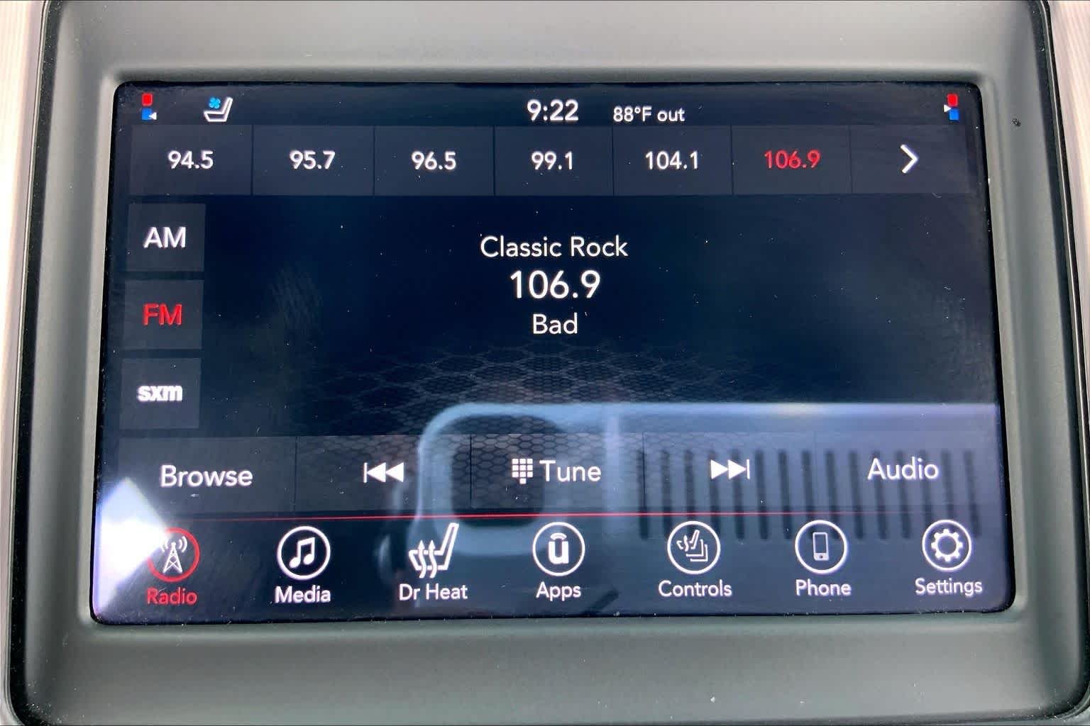 Used 2021 White Knuckle Clearcoat Dodge SXT image 35