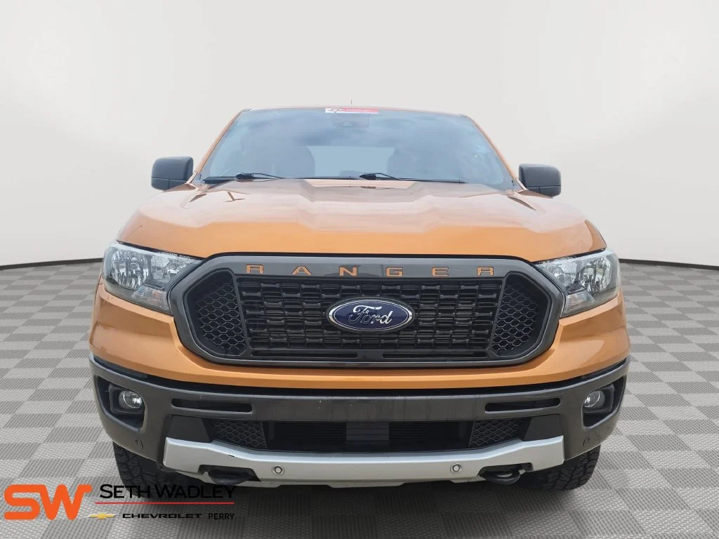 Used 2019 Orange Ford XLT image 2