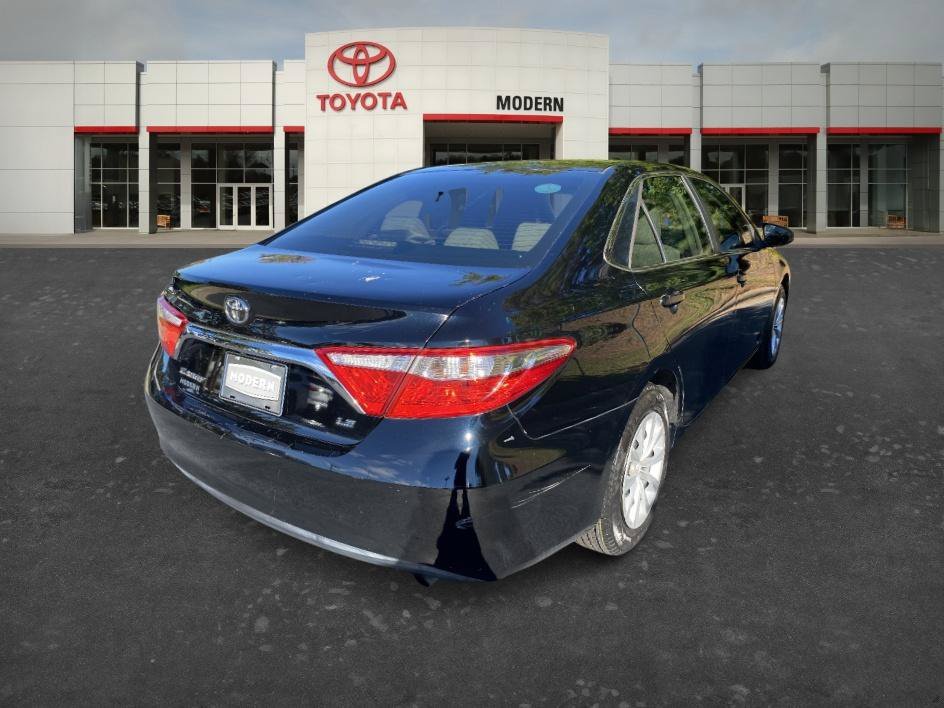 Used 2017 Midnight Black Metallic Toyota LE image 5