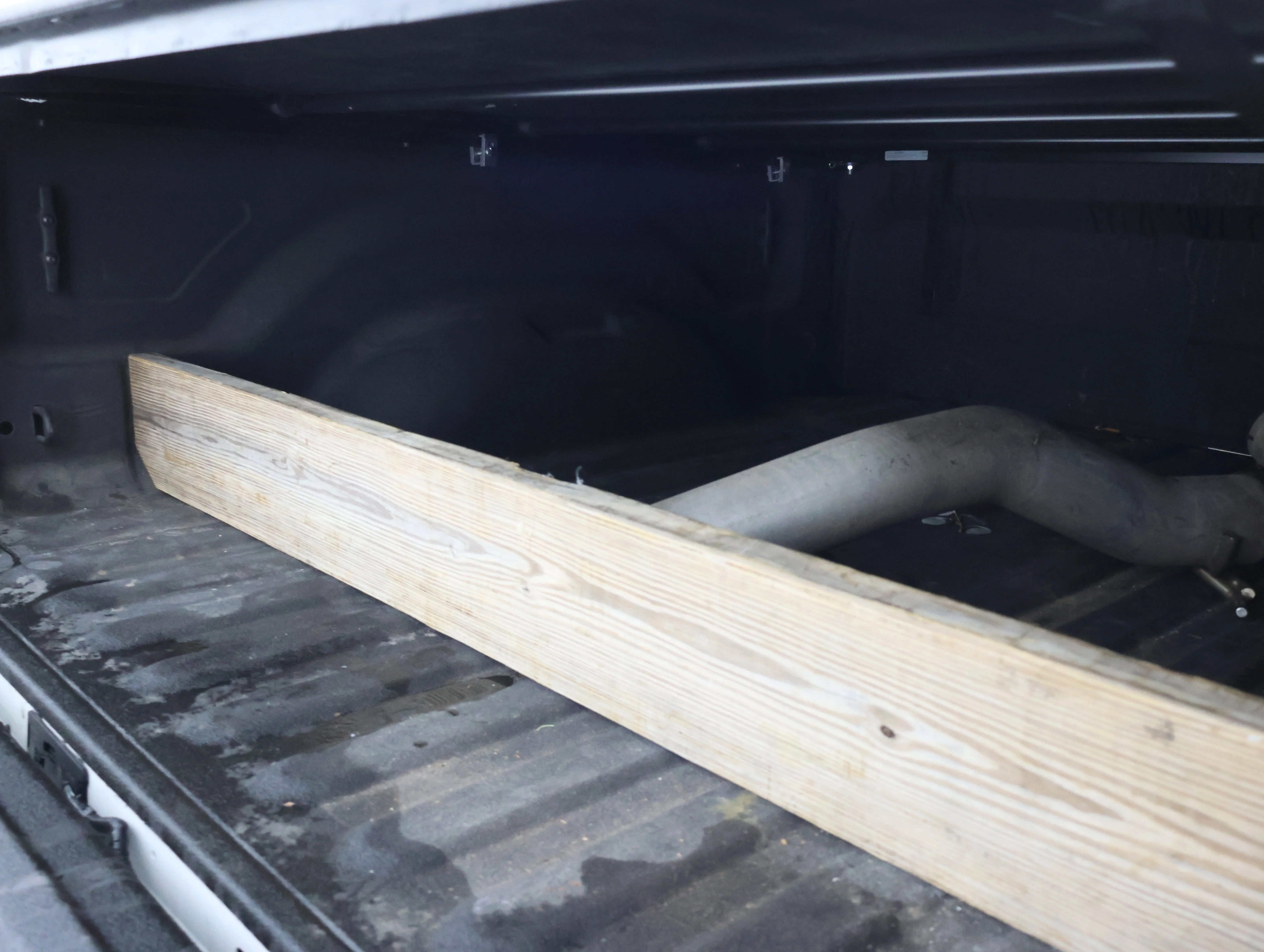 Used 2020 Bright White Clearcoat Ram Laramie image 5