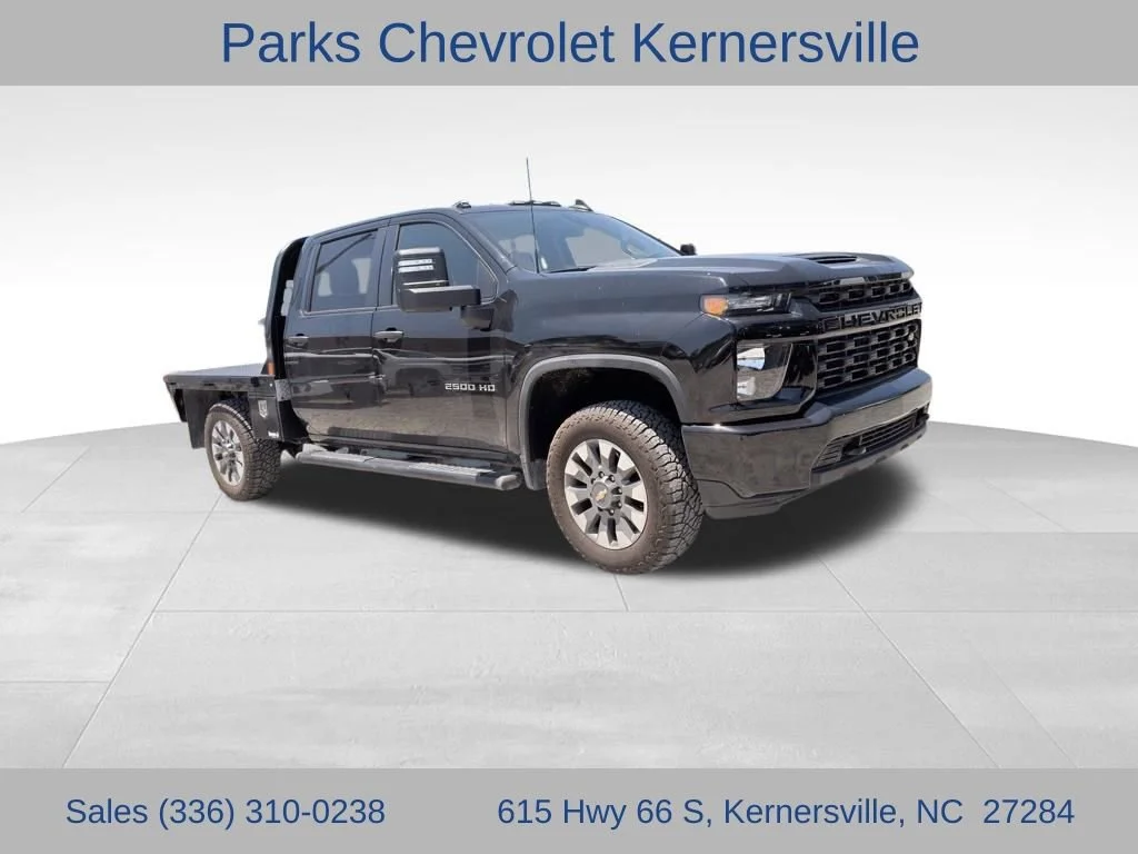 2023 Chevrolet Silverado HD Custom 4WD Crew Cab Standard Box's photo