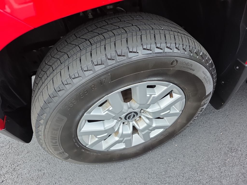 Used 2022 Red Nissan SV image 18