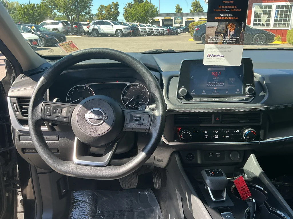 Used 2024 Super Black Nissan S image 12