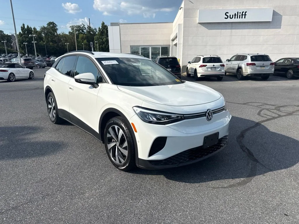 Certified Used 2024 Pure White Volkswagen Standard image 5