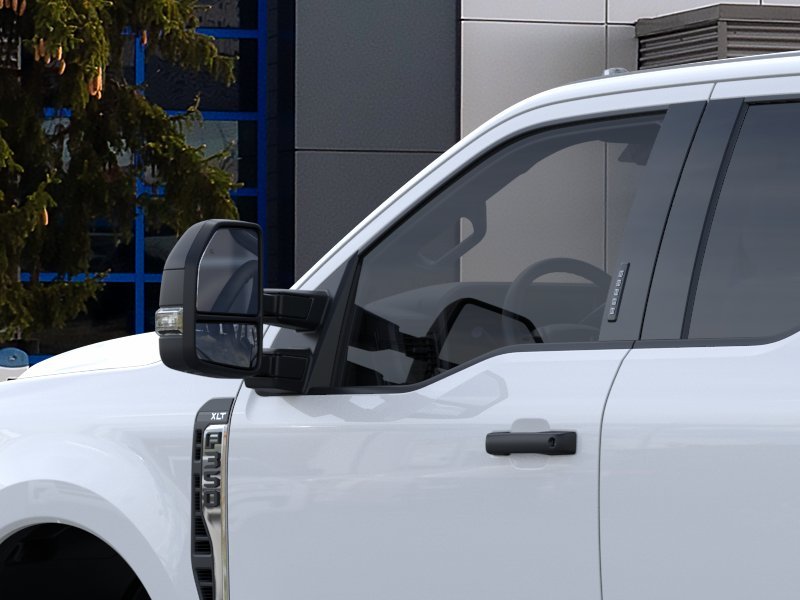 New 2024 Oxford White Ford F-350® XLT image 20