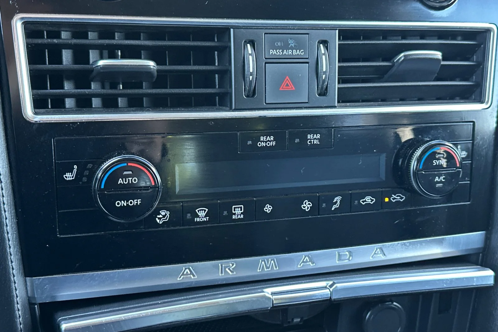 Certified Used 2024 Gun Metallic Nissan SV image 22