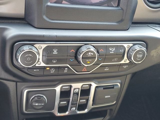 Used 2021 Red Jeep Unlimited Willys image 18