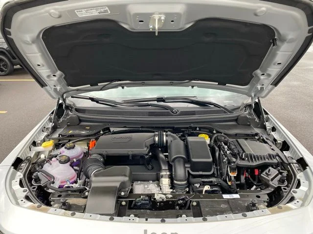 New 2026 Silver Jeep Laredo image 23