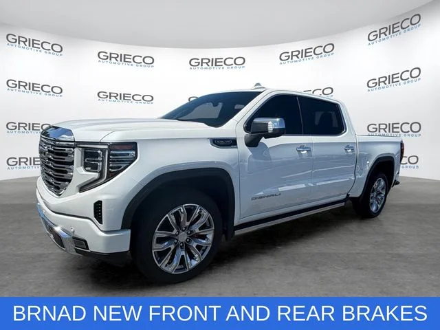 Used 2023 White GMC Denali image 3