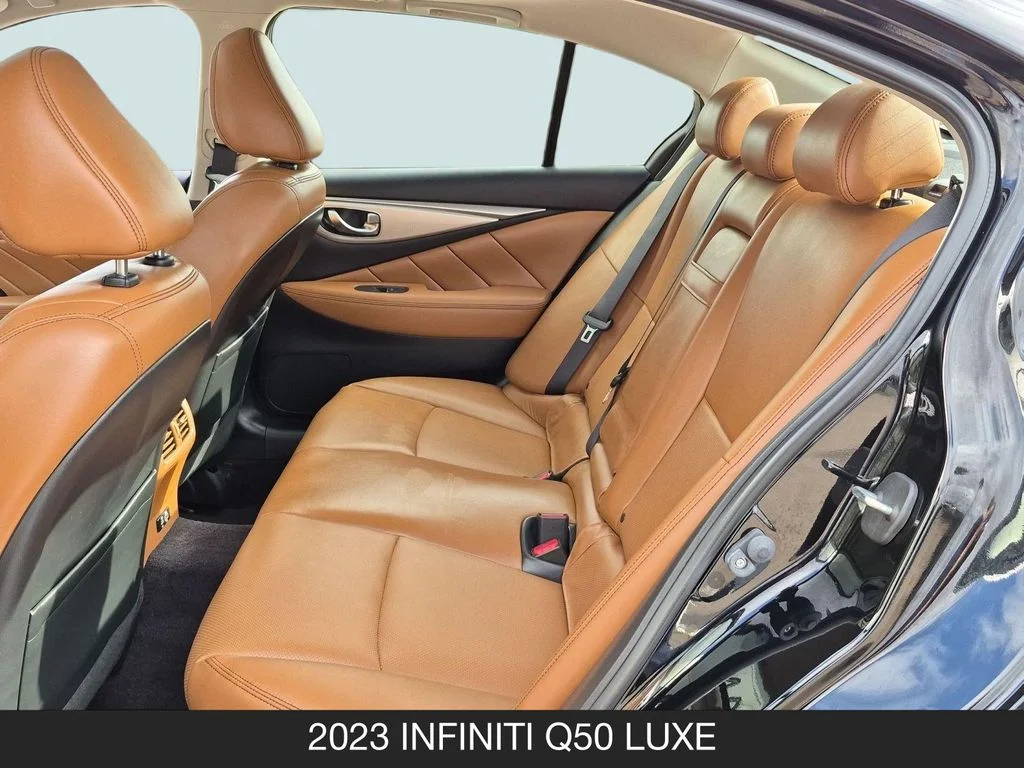 Used 2023 Black INFINITI LUXE image 17
