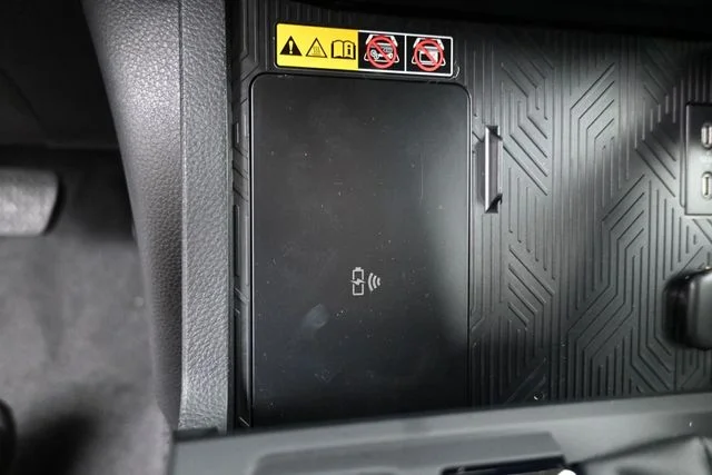 Used 2026 Blue Toyota SR5 image 37