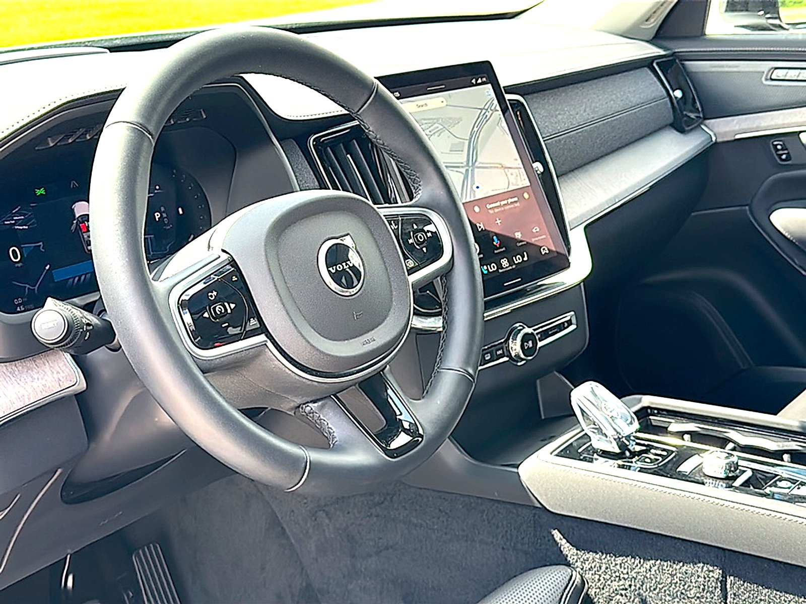 2026 Volvo XC90 Ultra - Photo 9