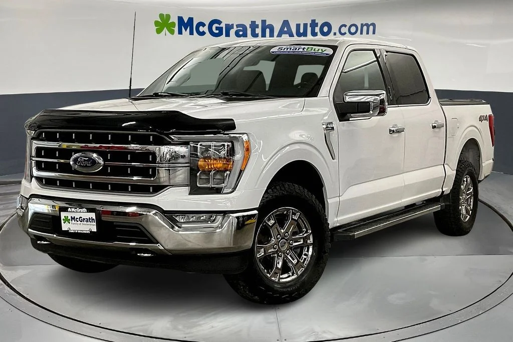 Used 2021 White Ford Lariat image 2