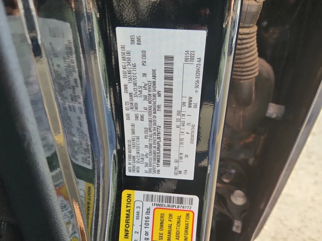 Used 2023 Black Ford Raptor image 18
