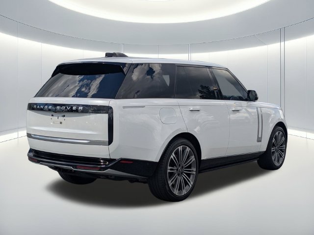 Certified Used 2024 White Land Rover Autobiography image 6