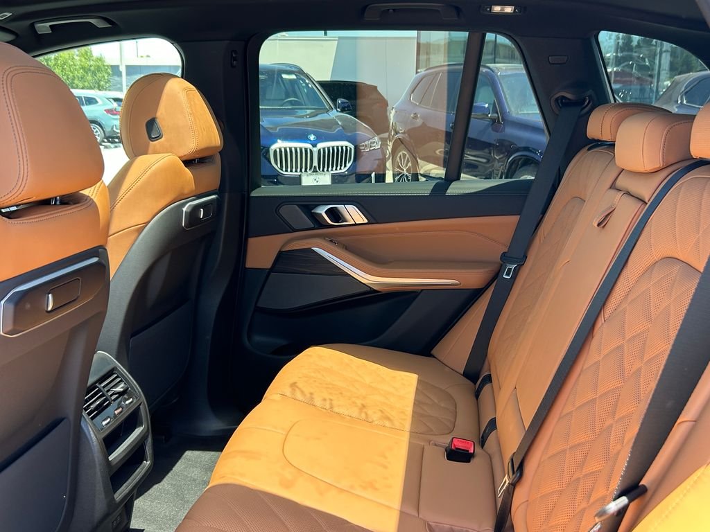 2026 BMW X5 50e - Photo 30