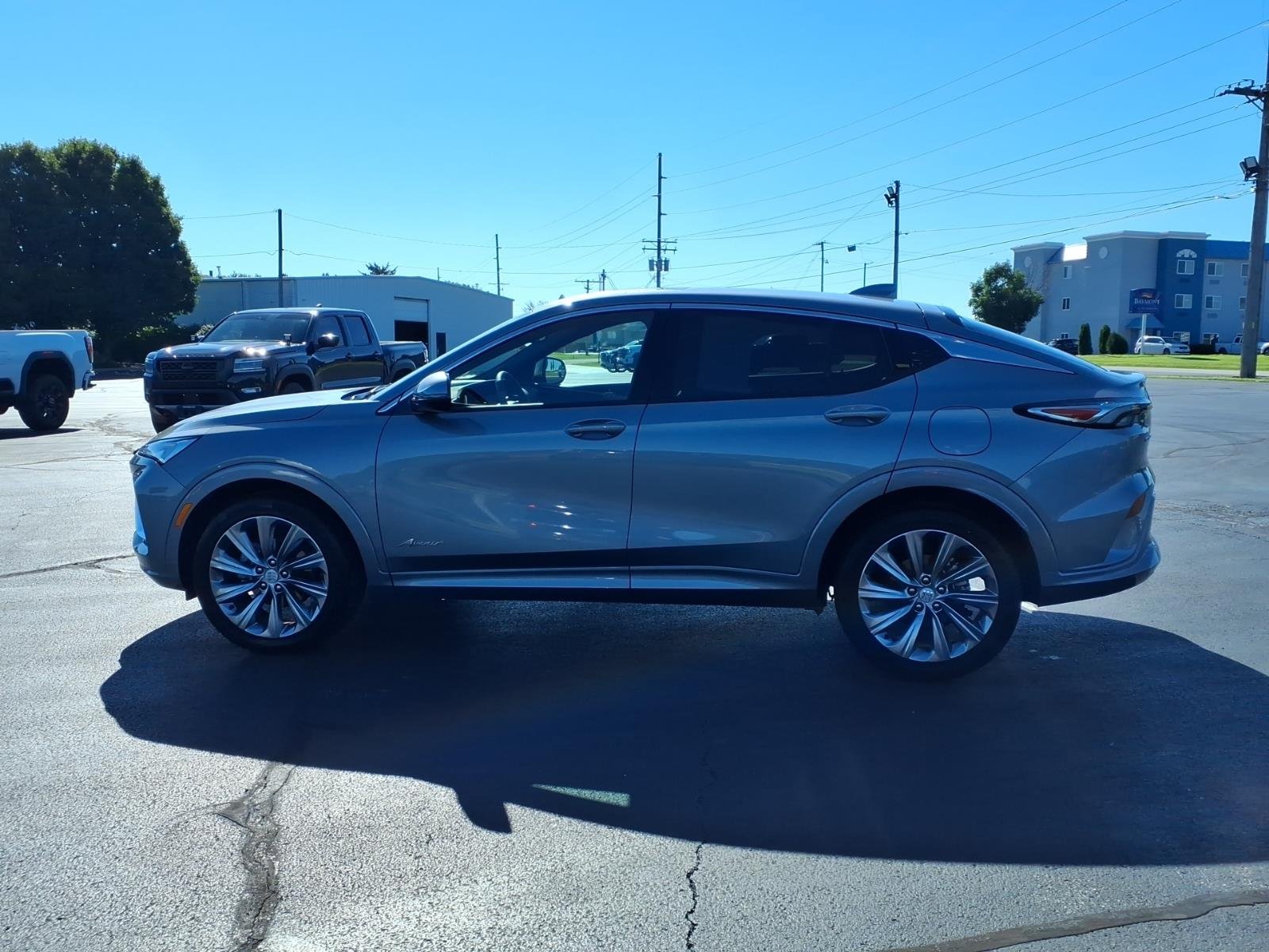 Used 2026 Moonstone Buick Avenir image 16