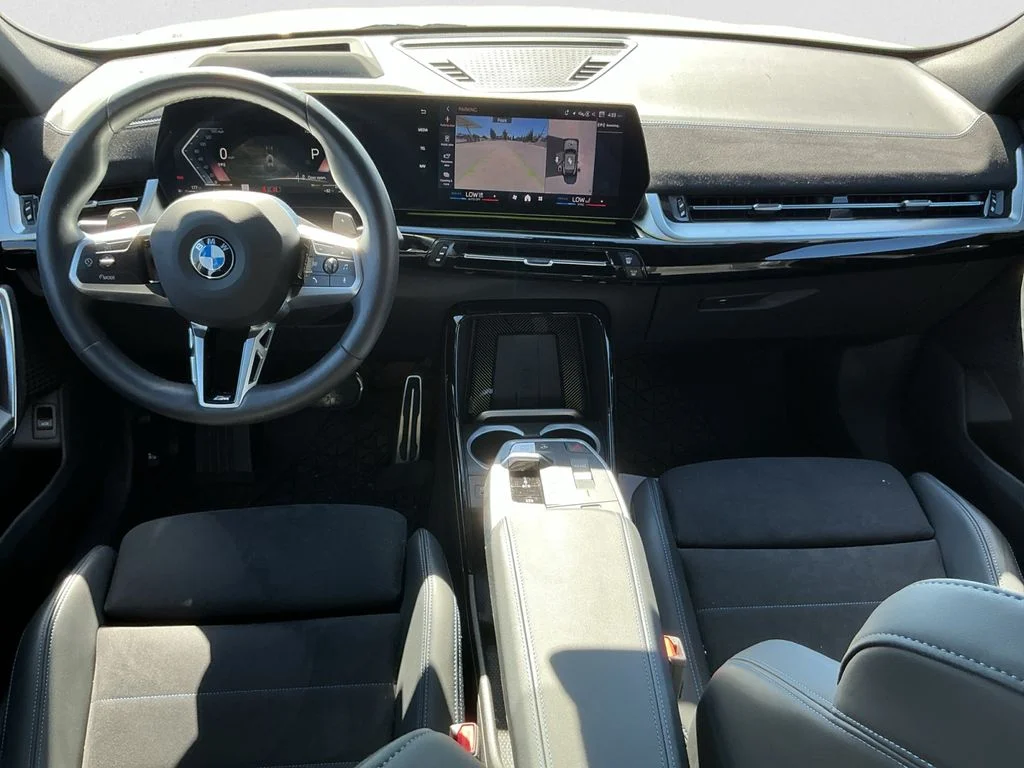 Used 2025 Gray BMW xDrive28i image 12