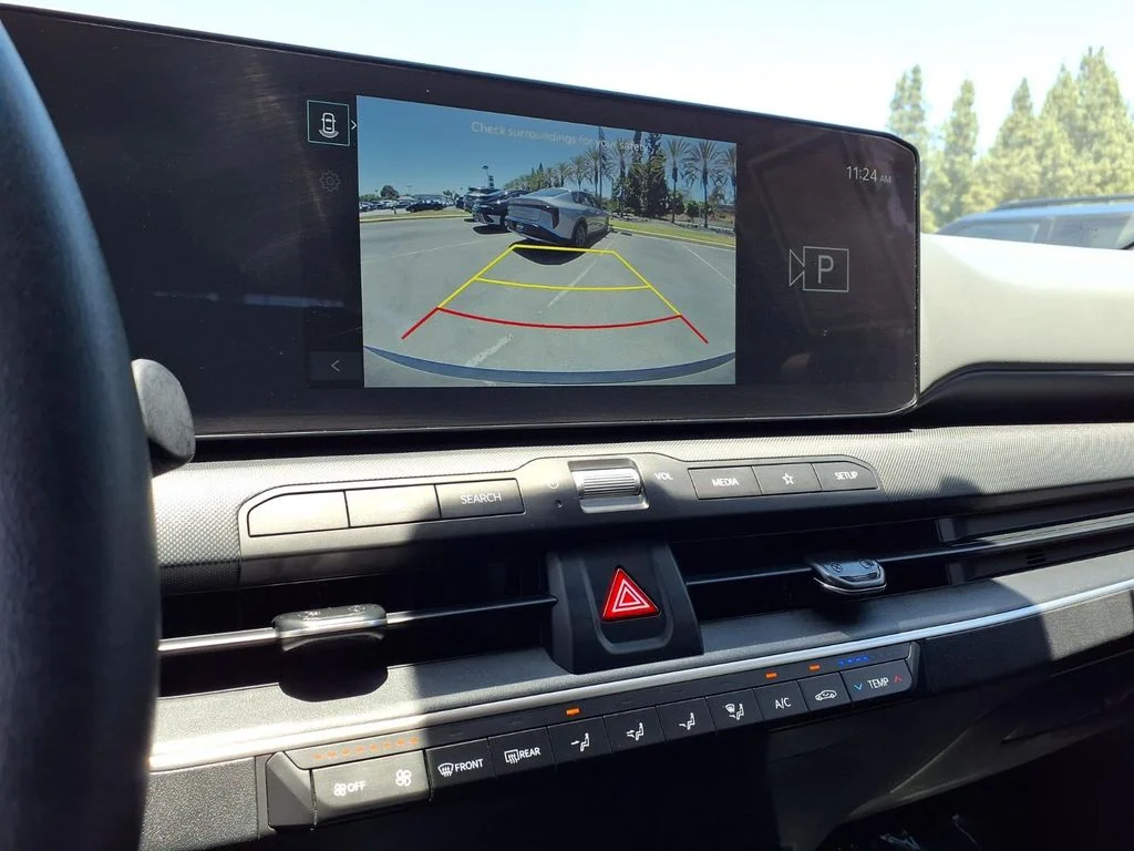 Certified Used 2025 Gray Kia LXS image 19