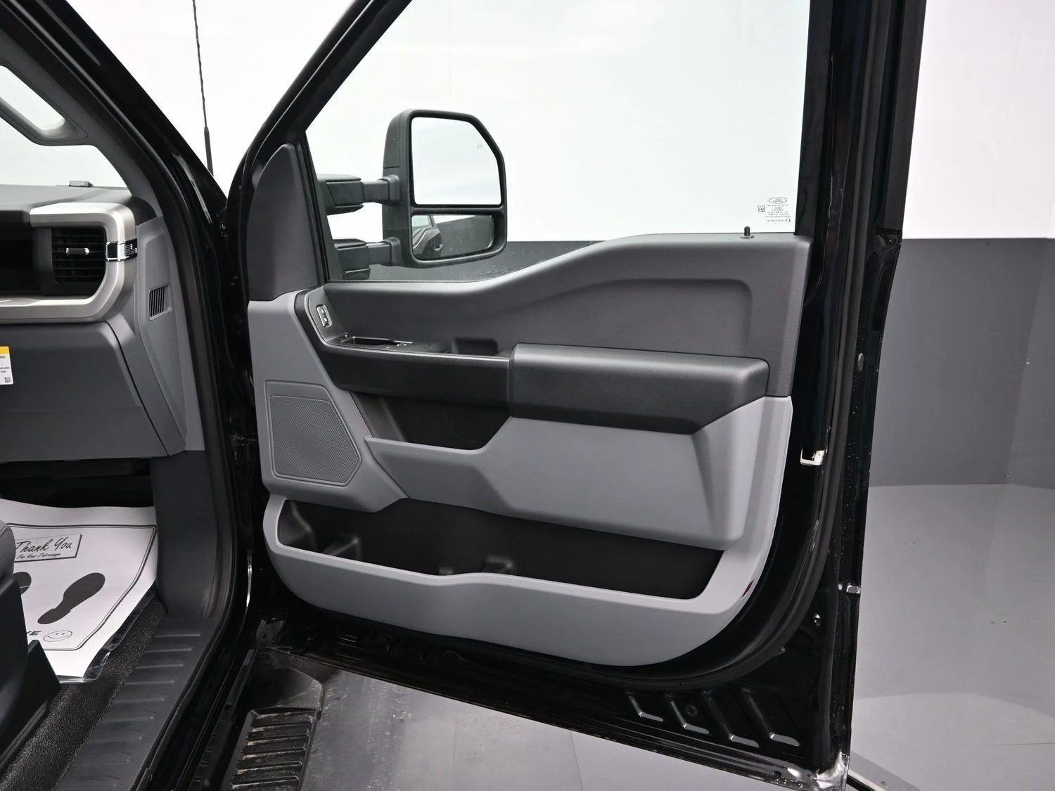 2025 Ford F-250 Super Duty XL - Photo 8