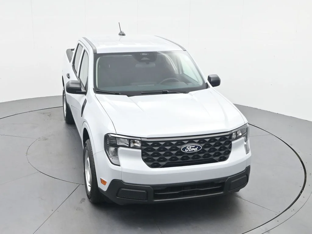 New 2026 Space White Metallic Ford XL image 30