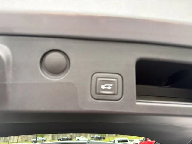 Used 2026 Sterling Gray Metallic Chevrolet LT image 21