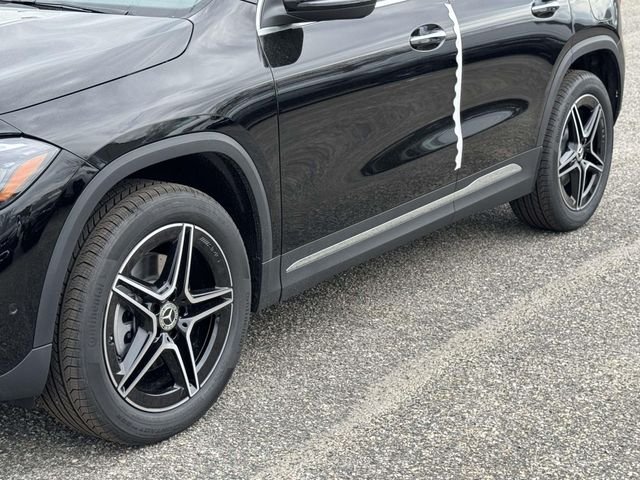 New 2026 Night Black Mercedes-Benz GLA 250 image 13