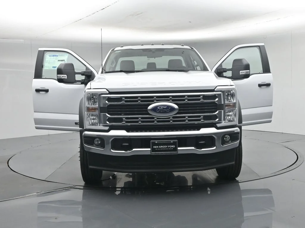 New 2026 Oxford White Ford XL image 26