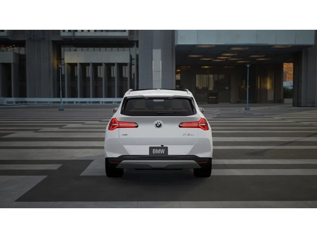New 2026 Alpine White BMW 30 xDrive image 5