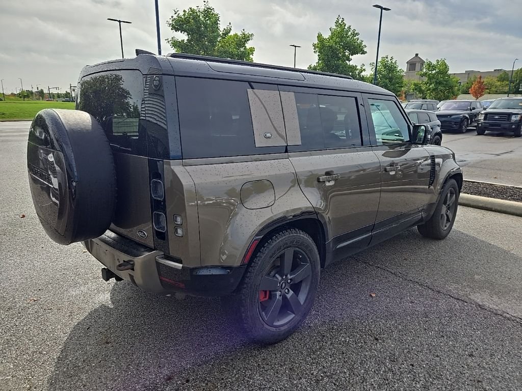 Used 2021 Gondwana Stone Metallic Land Rover X image 5