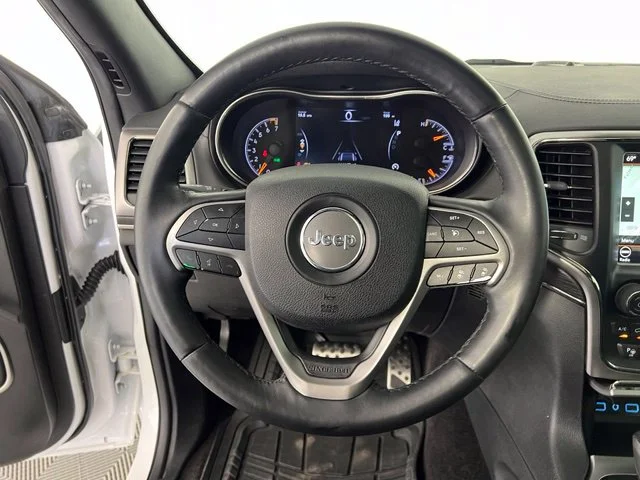 Used 2018 Bright White Clearcoat Jeep High Altitude image 44